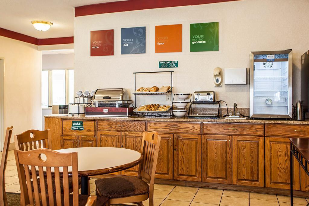 Comfort Inn Rockford Near Casino District Ngoại thất bức ảnh