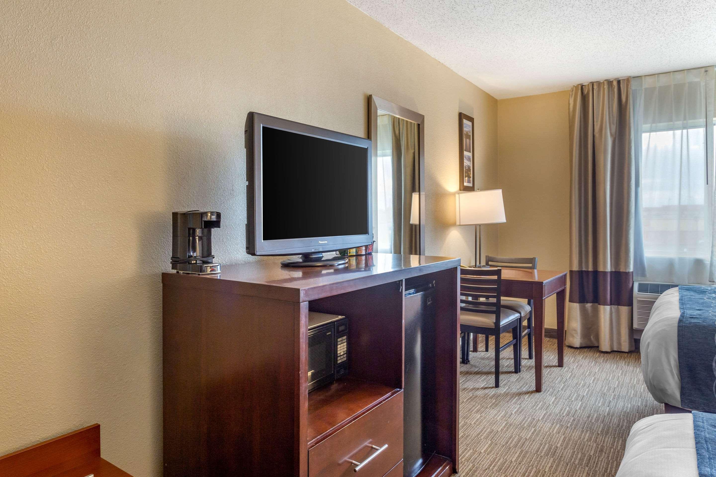 Comfort Inn Rockford Near Casino District Ngoại thất bức ảnh