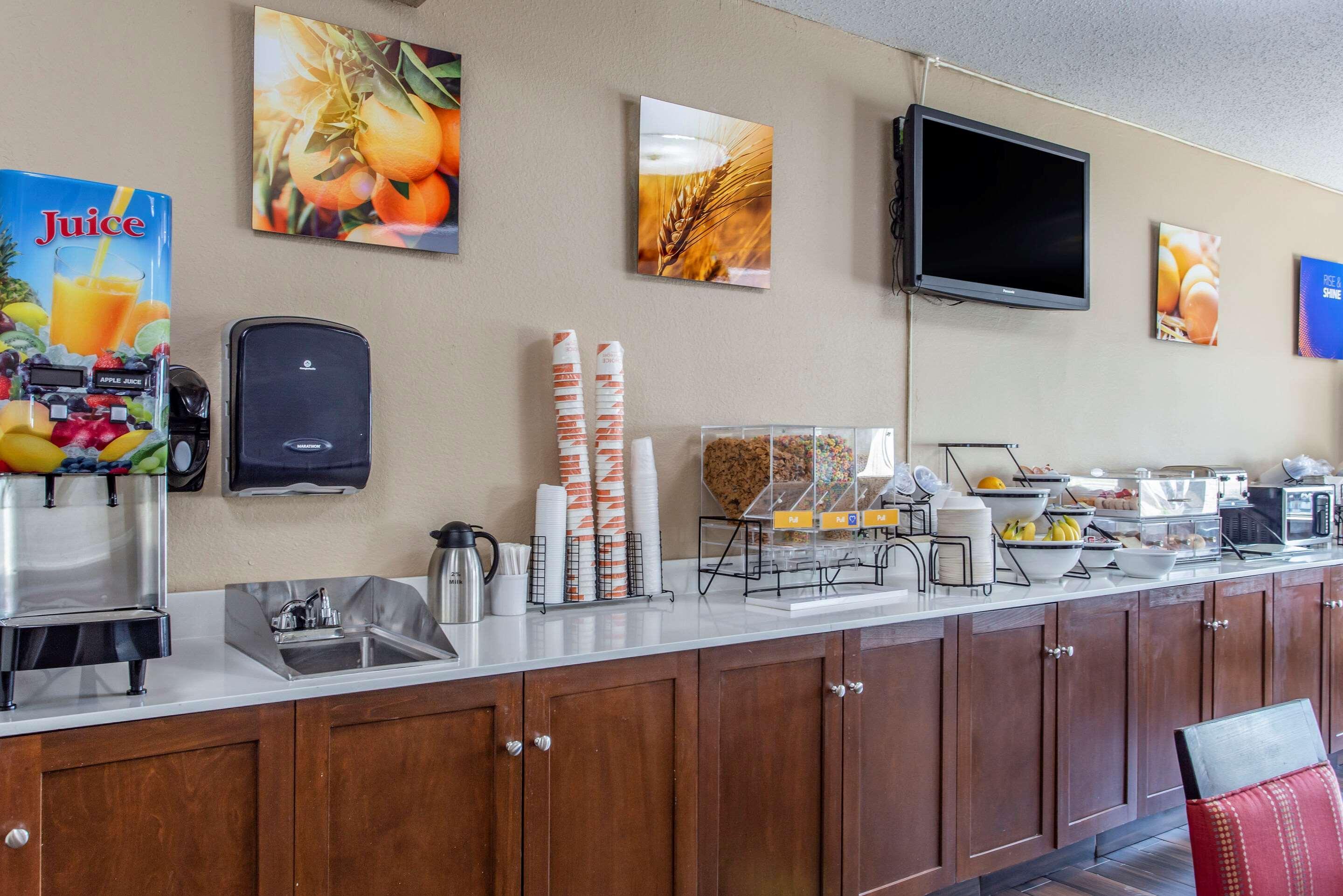 Comfort Inn Rockford Near Casino District Ngoại thất bức ảnh